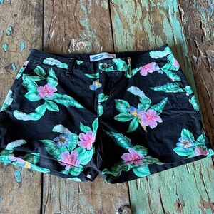 Old Navy Women's Black Tropical Floral Shorts